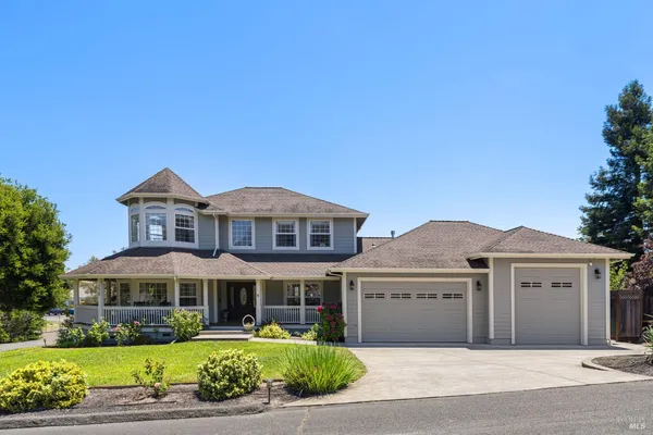 $1,725,000 | 270 Olga Maria Court, Penngrove, CA 94951