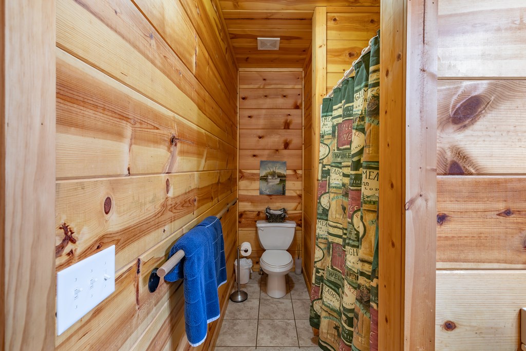 396 Valley View Road Ellijay, GA 30536 - Photo 16 of 34 Gallery Image 16