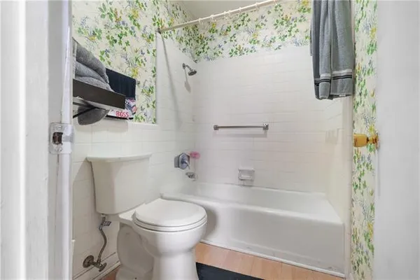 $184,500 | 2131 Memorial Drive, Alexandria, LA 71301
