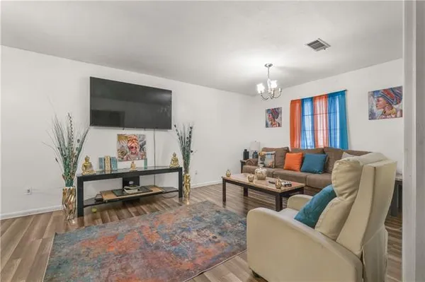 $184,500 | 2131 Memorial Drive, Alexandria, LA 71301