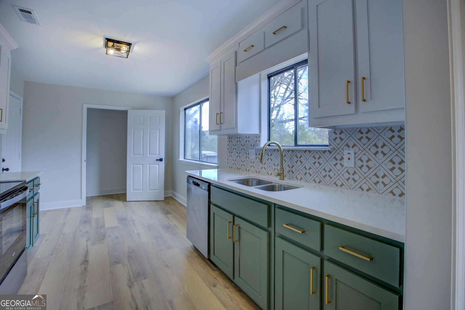 390 Cemetery Street Shady Dale, GA 31085 - Photo 12 of 26