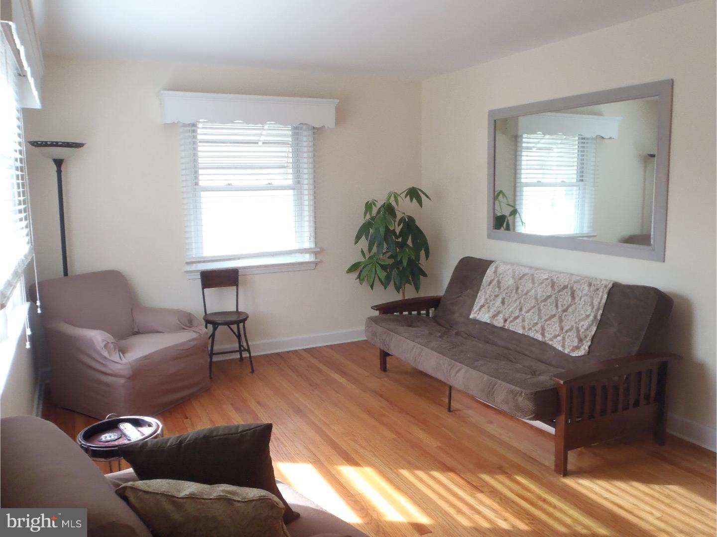 68 Kuser Road Hamilton, NJ 08619 - Photo 4 of 25