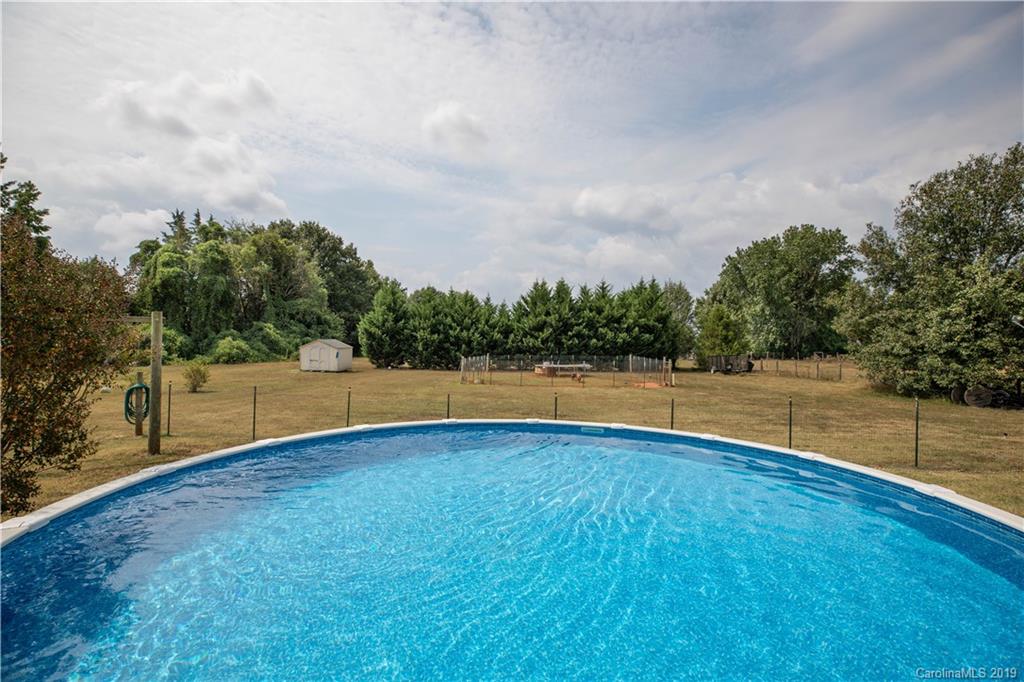2047 Bailes Road York, SC 29745 - Photo 12 of 32 Gallery Image 12