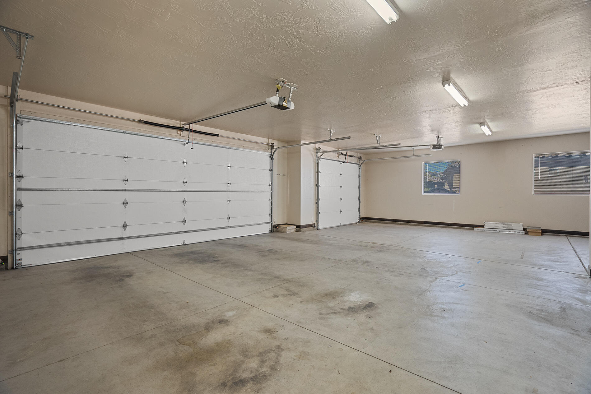 1248 West 2190 S Circle St. George, UT 84770 - Photo 46 of 73 13. 4 car garage