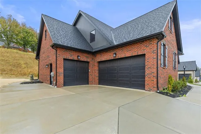 $1,090,000 | 1037 Skyline Drive, Canonsburg, PA 15317