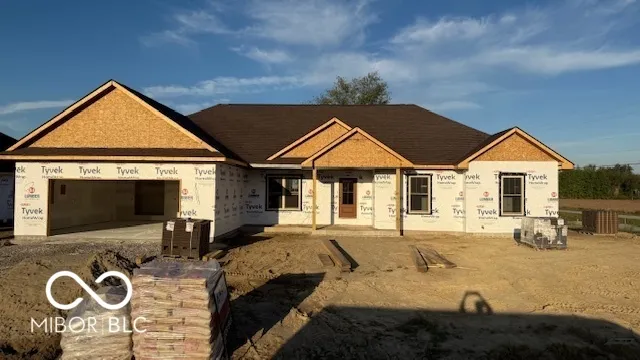 $409,900 | 3896 Autumn Way, Seymour, IN 47274