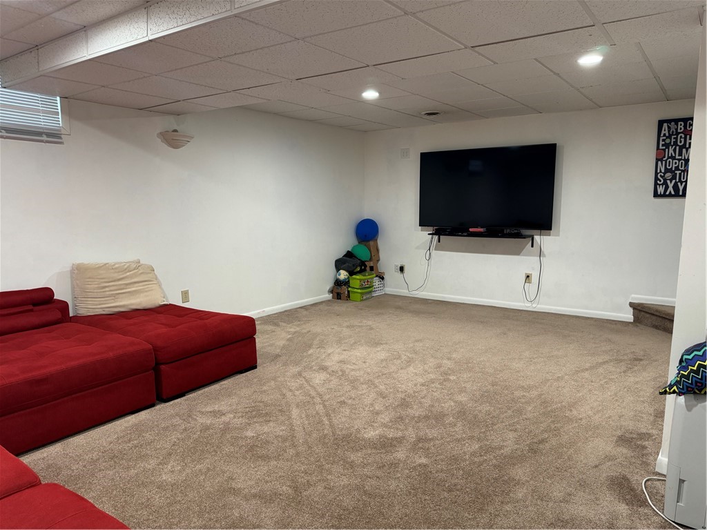 739 Bishops Lane Webster, NY 14580 - Photo 35 of 39