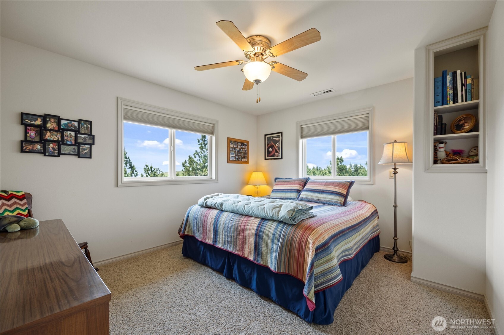 6379 Lewis Peak Road Waitsburg, WA 99361 - Photo 21 of 40 a bedroom with a bed and a window