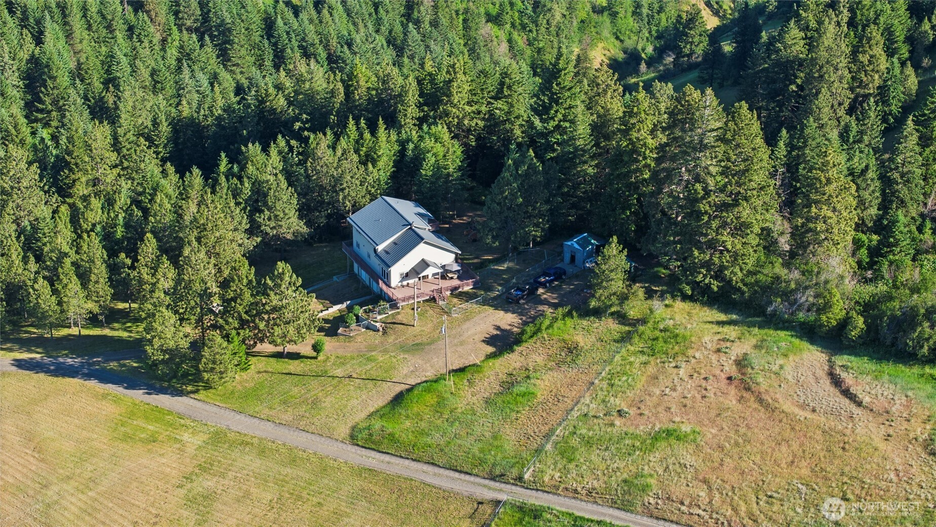 6379 Lewis Peak Road Waitsburg, WA 99361 - Photo 39 of 40 a view of a yard with plants