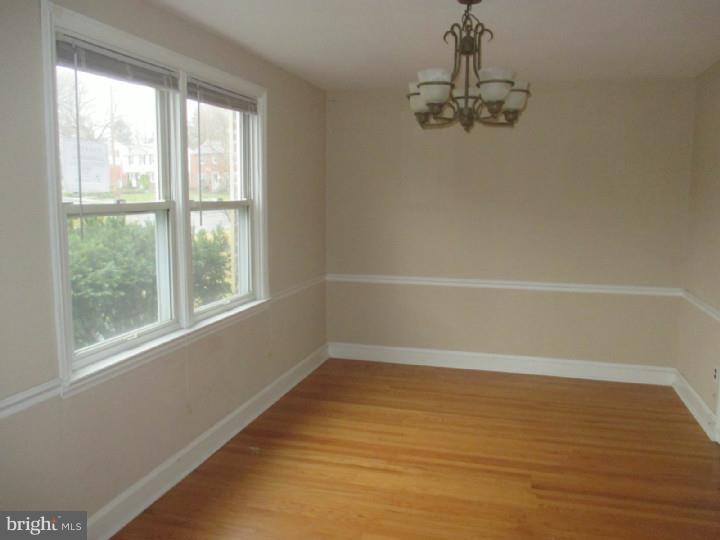 407 Devon Road Havertown, PA 19083 - Photo 3 of 10