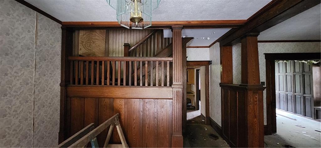 542 Franklin Street Freeport, PA 16229 - Photo 5 of 12 a view of balcony