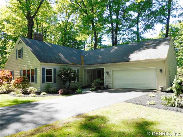 37 Countryside Road Perinton, NY 14450 - Photo 1 of 1 Exterior Front