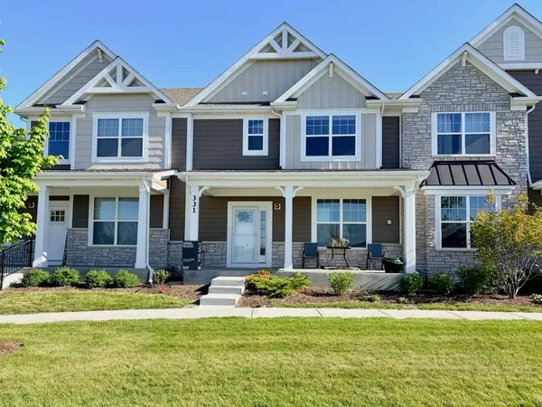 $715,000 | 331 Didier Court, Buffalo Grove, IL 60089