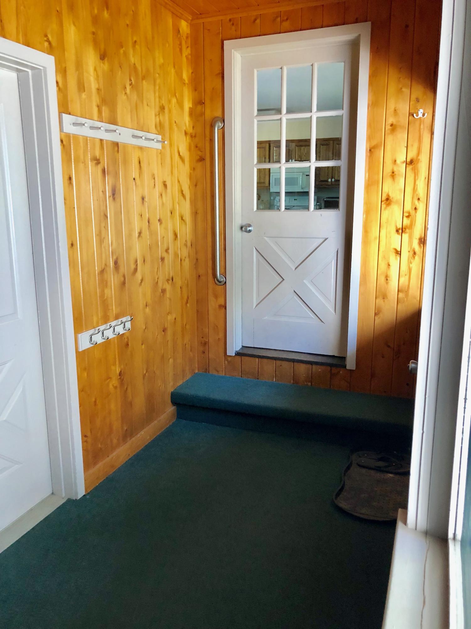 96 Snow Hill Road New Gloucester, ME 04260 - Photo 2 of 33 Entryway/ Mudroom