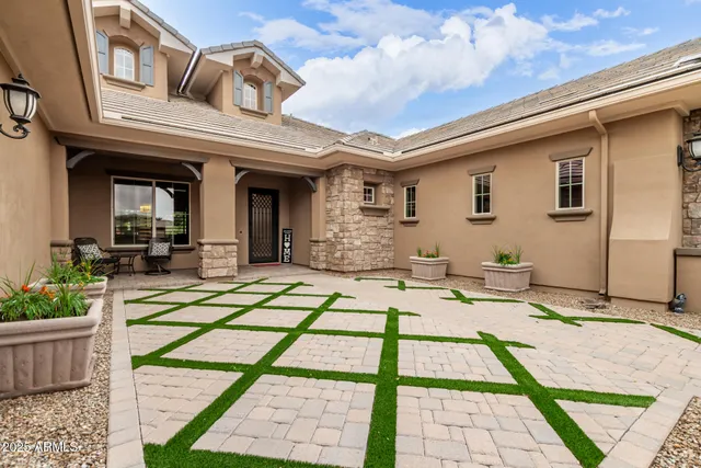 $1,750,000 | 6017 South Marin Court, Gilbert, AZ 85298