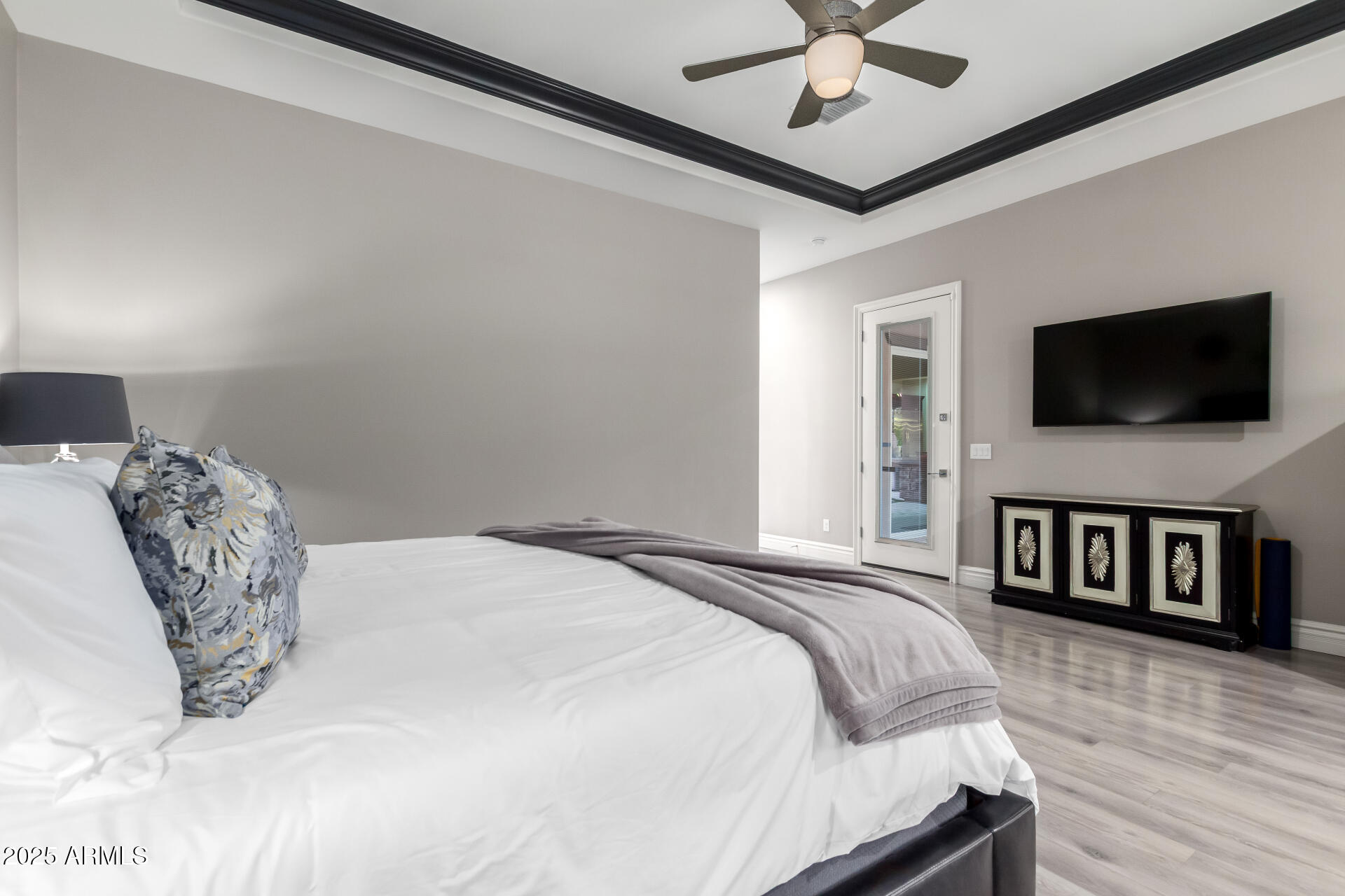 6017 South Marin Court Gilbert, AZ 85298 - Photo 21 of 60 Primary Bedroom