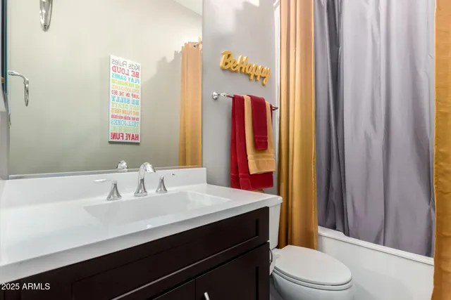 $1,750,000 | 6017 South Marin Court, Gilbert, AZ 85298