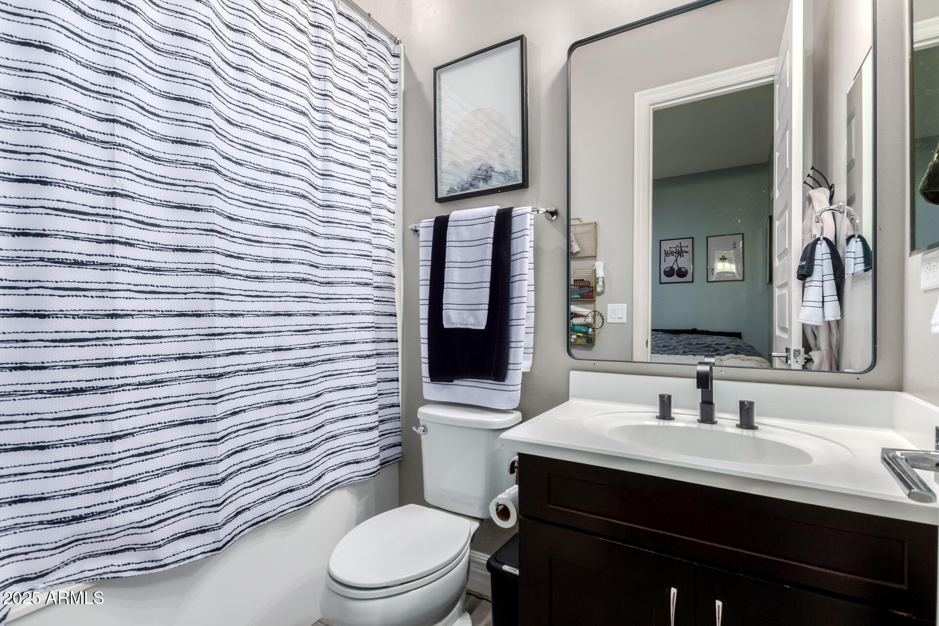 6017 South Marin Court Gilbert, AZ 85298 - Photo 34 of 60 Bedroom 3 Full Bath