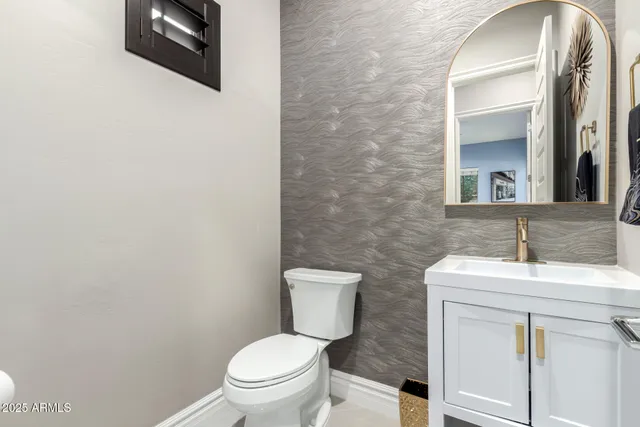 $1,750,000 | 6017 South Marin Court, Gilbert, AZ 85298