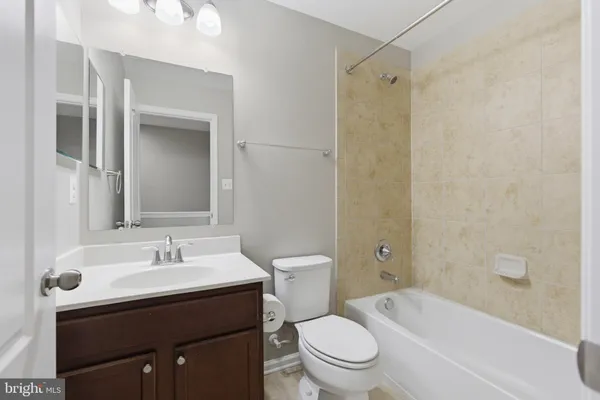 $2,595 | 652 Warblers Perch Way, Glen Burnie, MD 21060