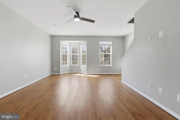 $2,595 | 652 Warblers Perch Way, Glen Burnie, MD 21060