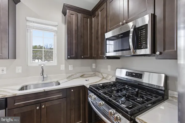 $2,595 | 652 Warblers Perch Way, Glen Burnie, MD 21060