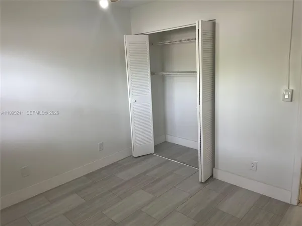 $2,000 | 3199 Foxcroft Road, Unit 110, Miramar, FL 33025