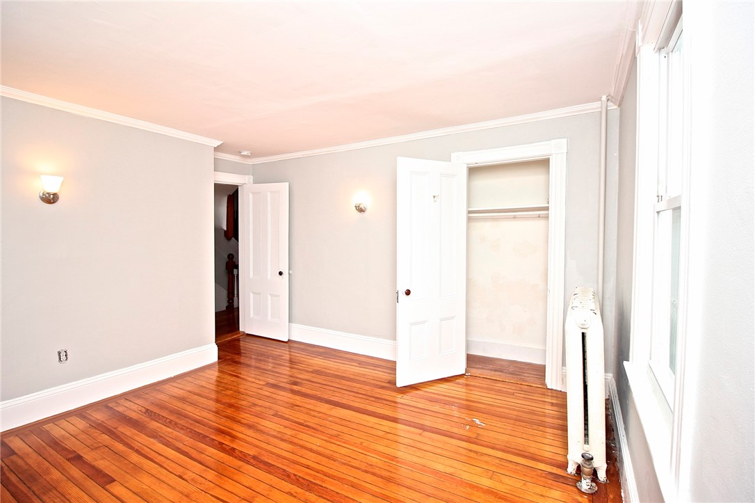 22 Annandale Road, Unit 2 Newport, RI 02840 - Photo 11 of 46 Bedroom 1 & Closet