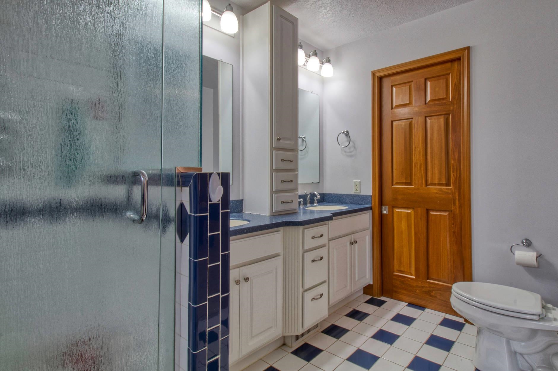 1028 Country Club Road Warsaw, IN 46580 - Photo 24 of 28 Gallery Image 24