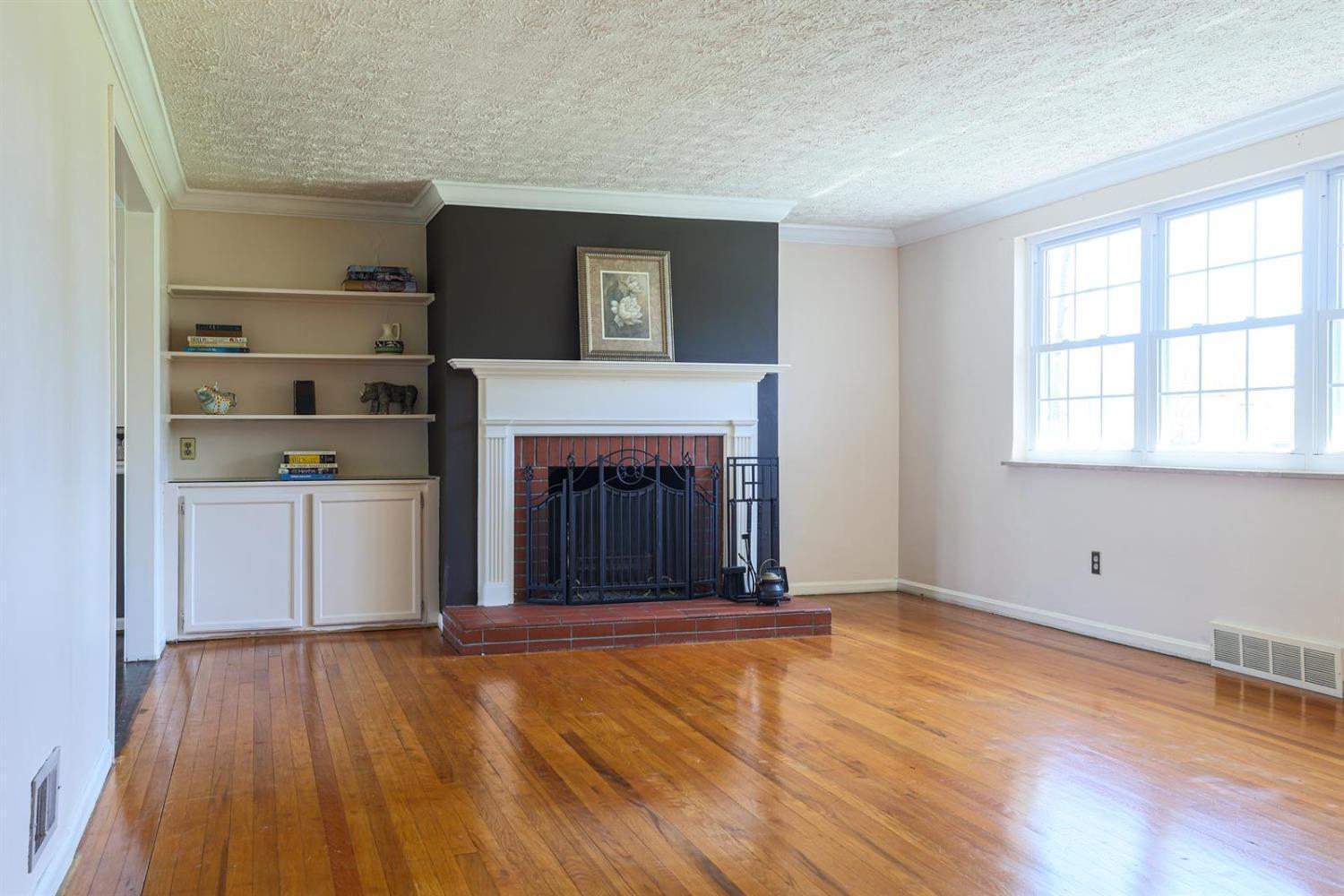 350 Compton Road Cincinnati, OH 45215 - Photo 29 of 43