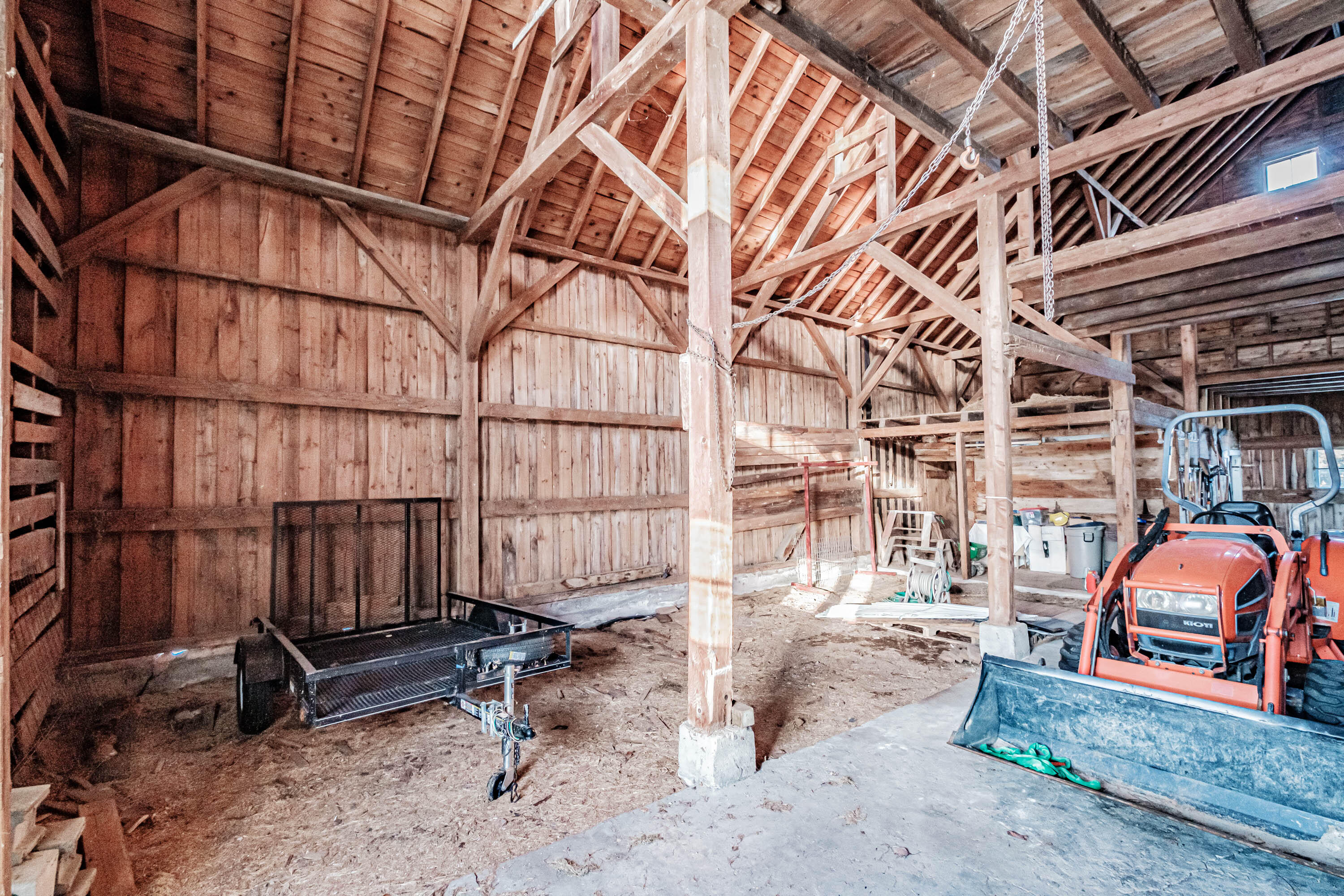 880 New County Road Dayton, ME 04005 - Photo 44 of 53 Barn