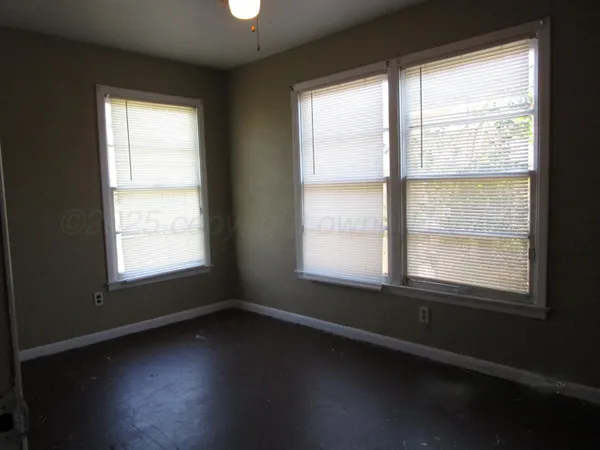 $750 | 926 West Drive, Borger, TX 79007
