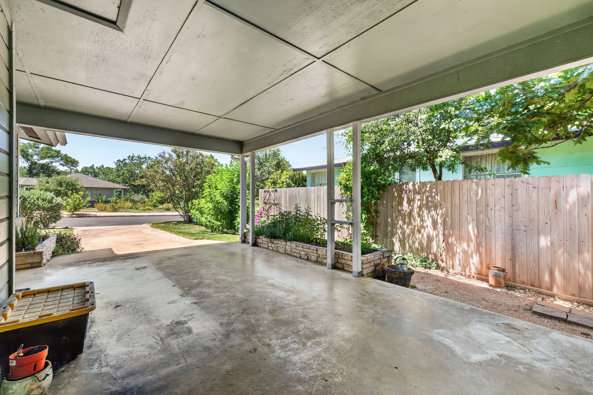 200 East Skyview Road Austin, TX 78752 - Photo 6 of 28 Gallery Image 6