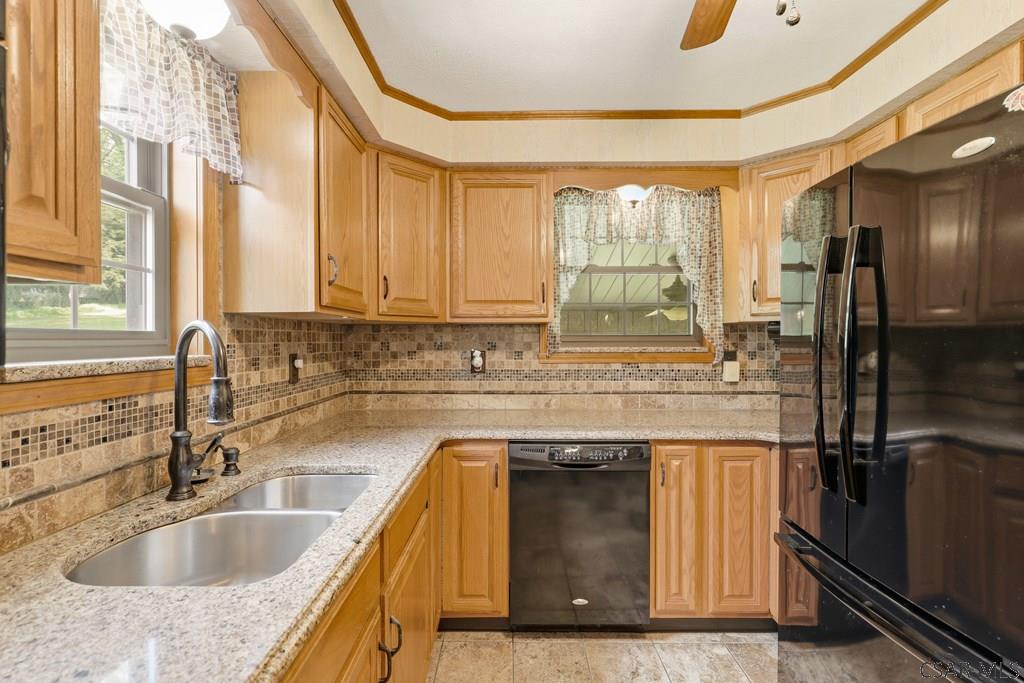 313 Naylor Road Johnstown, PA 15906 - Photo 17 of 49 Gallery Image 17