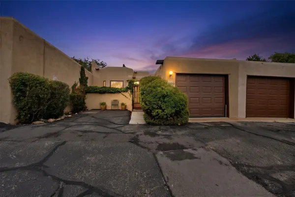 $374,900 | 2961 Plaza Blanca, Santa Fe, NM 87507