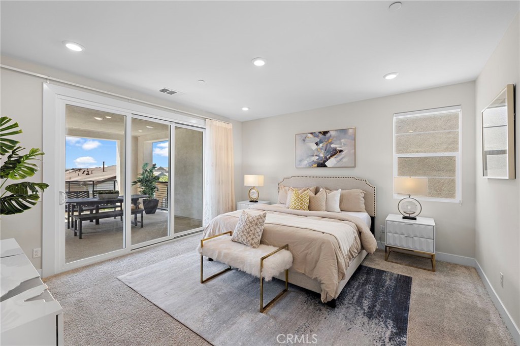 102 Pattern Irvine, CA 92618 - Photo 13 of 27