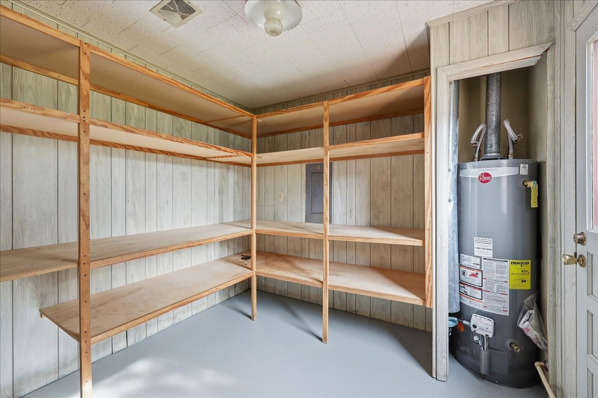 1870 Rikisha Lane Beaumont, TX 77706 - Photo 24 of 36