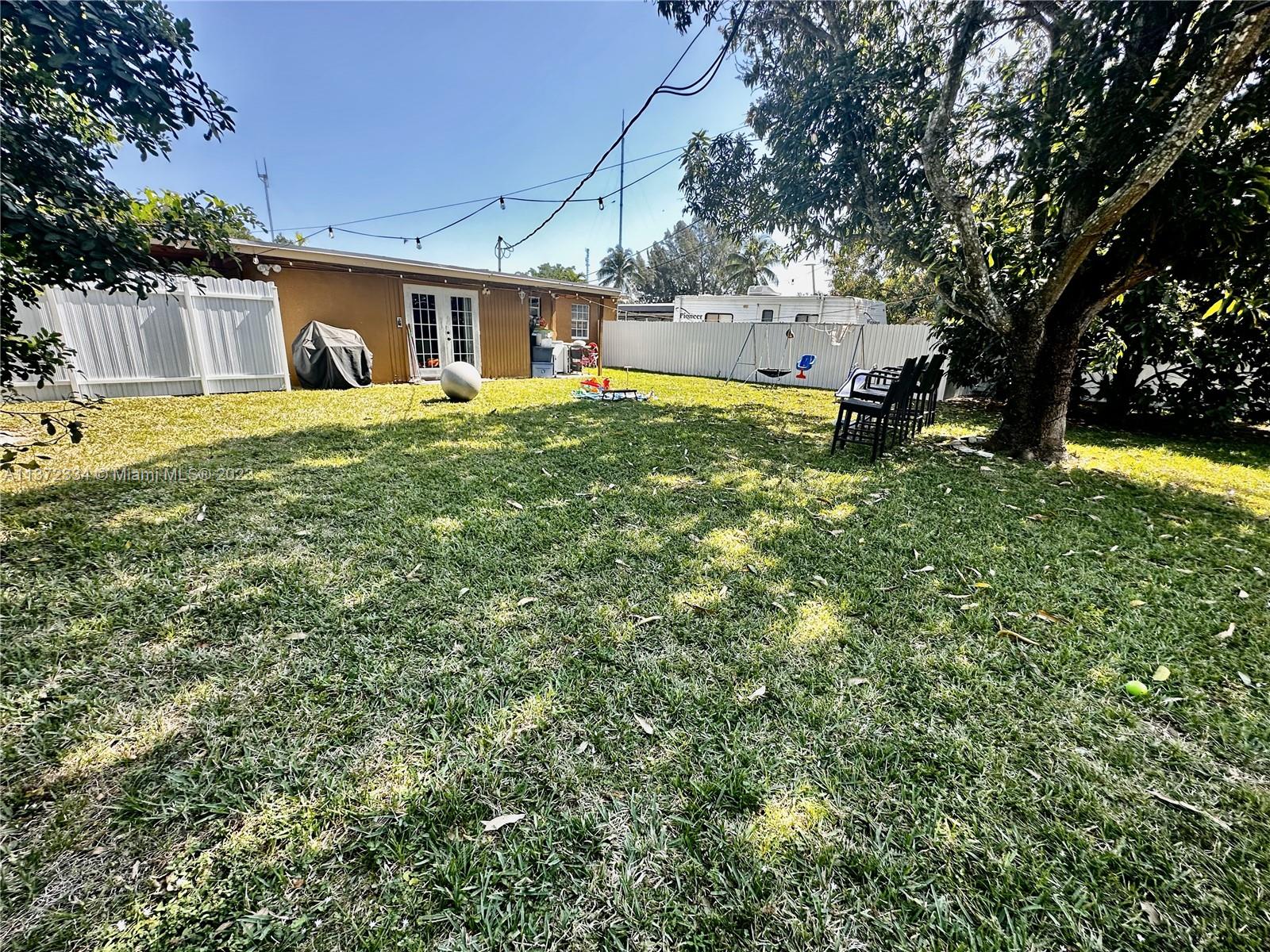 36 Virginia Road West Park, FL 33023 - Photo 19 of 24 Gallery Image 19