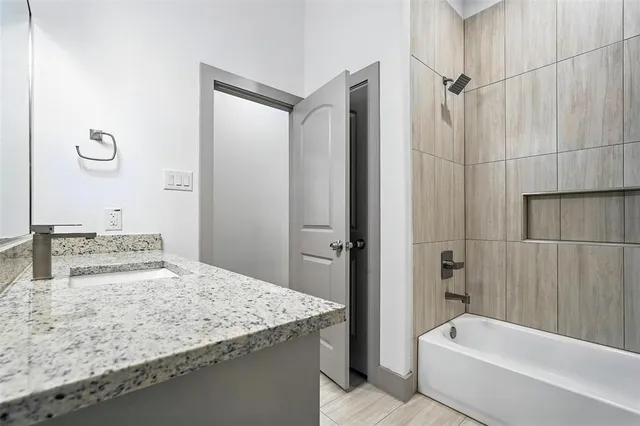 $420,500 | 716 Oak Creek Drive, Hutchins, TX 75141