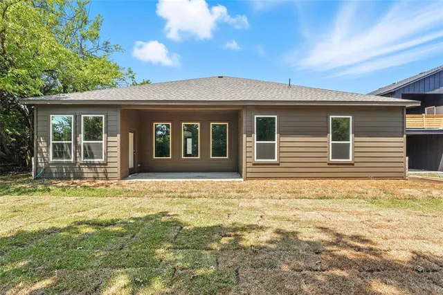 $420,500 | 716 Oak Creek Drive, Hutchins, TX 75141