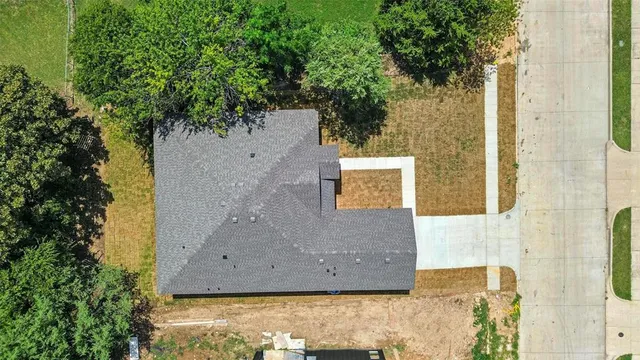 $420,500 | 716 Oak Creek Drive, Hutchins, TX 75141