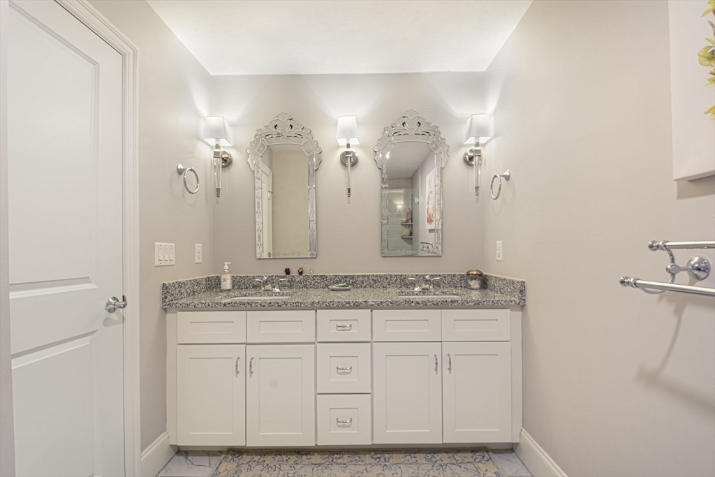 82 Brookview Road, Unit 82 Franklin, MA 02038 - Photo 10 of 17 Gallery Image 10