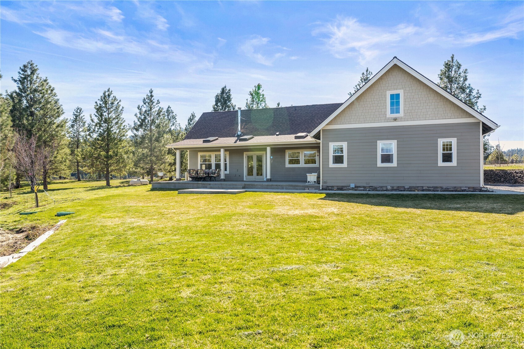 710 Hidden Valley Road Cle Elum, WA 98922 - Photo 3 of 35 a front view of house with swimming pool
