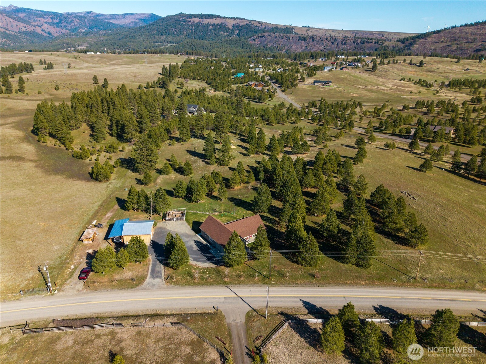 710 Hidden Valley Road Cle Elum, WA 98922 - Photo 32 of 35 an aerial view of residential house with outdoor space