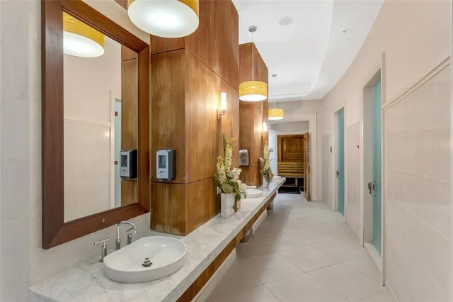 $1,695,000 | 1 North Ocean Boulevard, Unit 1603, Pompano Beach, FL 33062