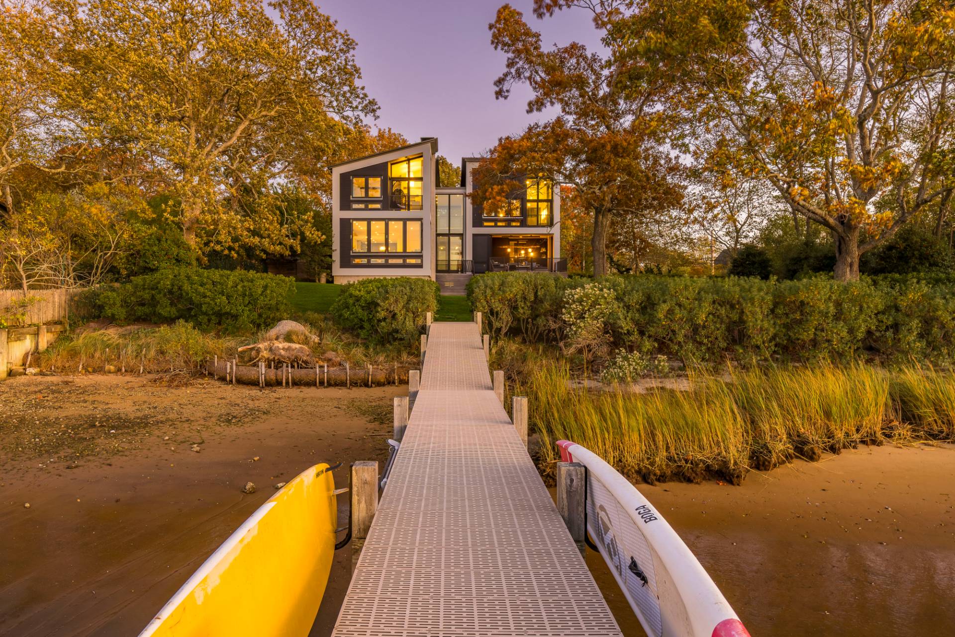 55 Bluff Point Road Sag Harbor, NY 11963 - Photo 4 of 27 Gallery Image 4