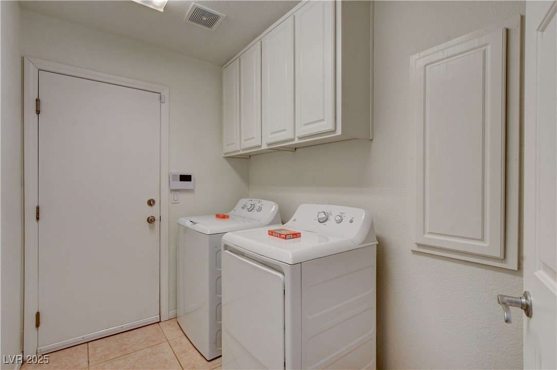 Undisclosed Address Las Vegas, NV 89183 - Photo 27 of 33