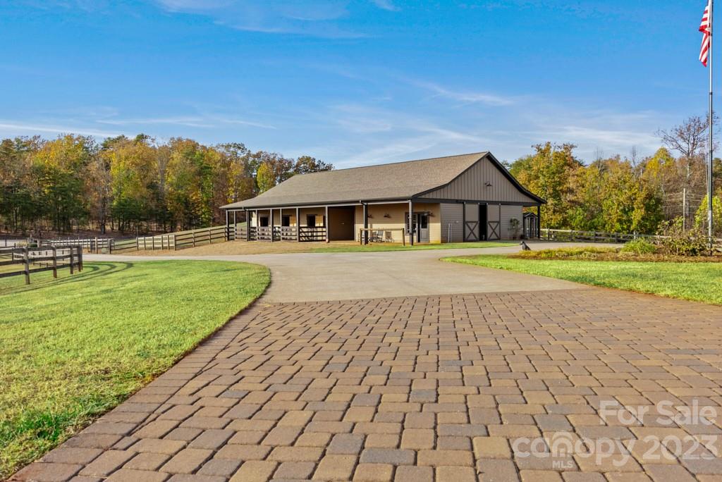 67 Golf Course Road Columbus, NC 28722 - Photo 40 of 45 Gallery Image 40