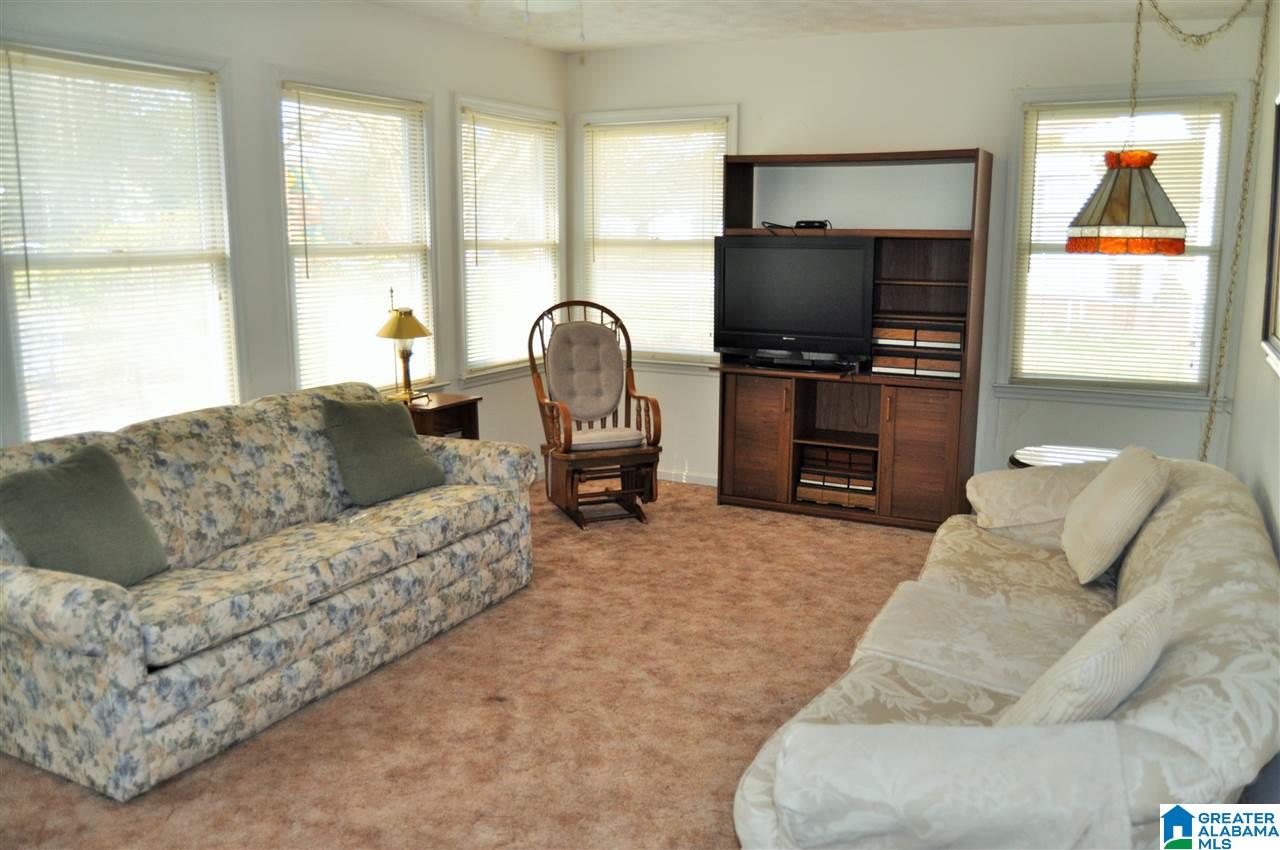 2105 Finley Street Southwest Jacksonville, AL 36265 - Photo 10 of 25