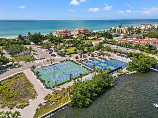$10,000 | 2823 Gulf Of Mexico Drive, Longboat Key, FL 34228